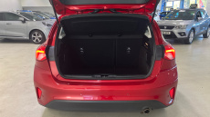 Ford Focus 1.0 EcoBoost Hybrid mHEV 125 Titanium Edition 5dr Petrol Hatchback